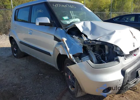 2010 Kia Soul + from USA, damaged, VIN KNDJT2A21A7701484